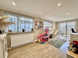 Photo 14- click for photo gallery